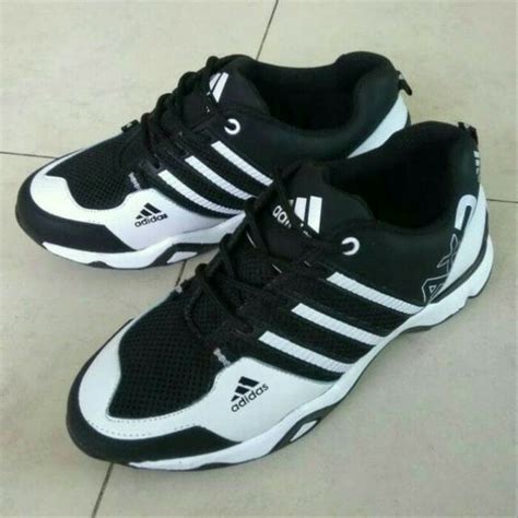 harga sepatu adidas outdoor original|diskon sepatu Adidas.